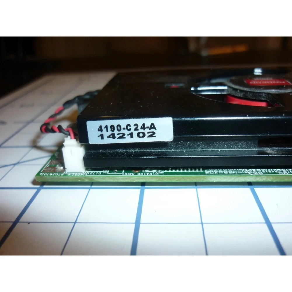Lot‎ of 4 AMD Radeon HD 7470 1GB GDDR3 Graphics Cards V290 109-C55257-01 DP DVI
